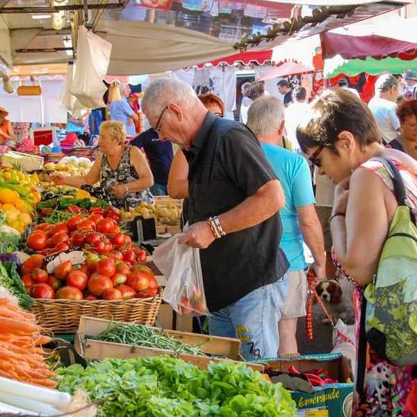 marché provençal de gareoult